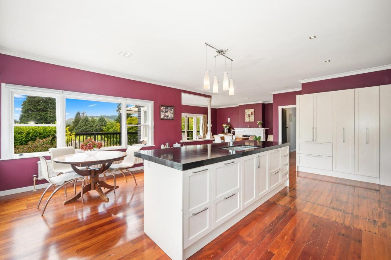 Springfield Rise Lodge - Rotorua Holiday Home Exteriér fotografie